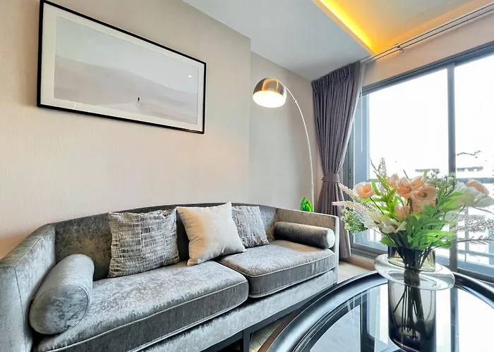 Stylish Modern 1br - Ultra Fast Wifi - Bts Phrom Phong Feriehus Bangkok