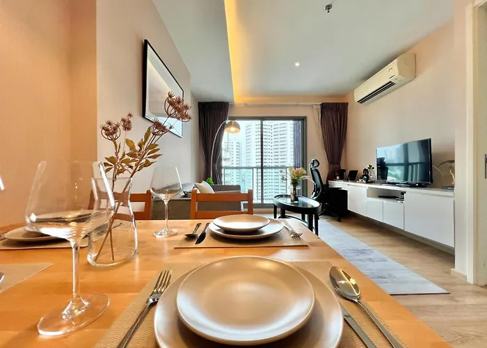Stylish Modern 1br - Ultra Fast Wifi - Bts Phrom Phong * Bangkok