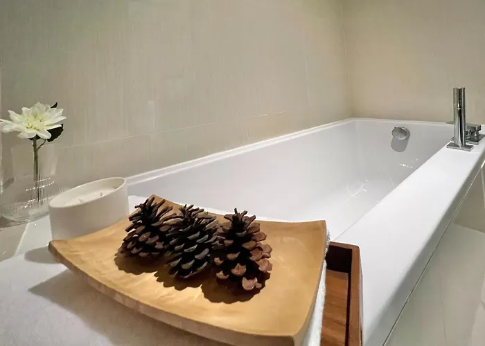 Feriehus Stylish Modern 1br - Ultra Fast Wifi - Bts Phrom Phong