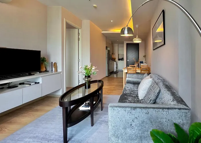 Stylish Modern 1br - Ultra Fast Wifi - Bts Phrom Phong Bangkok
