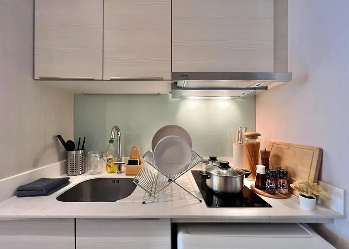 Stylish Modern 1br - Ultra Fast Wifi - Bts Phrom Phong *